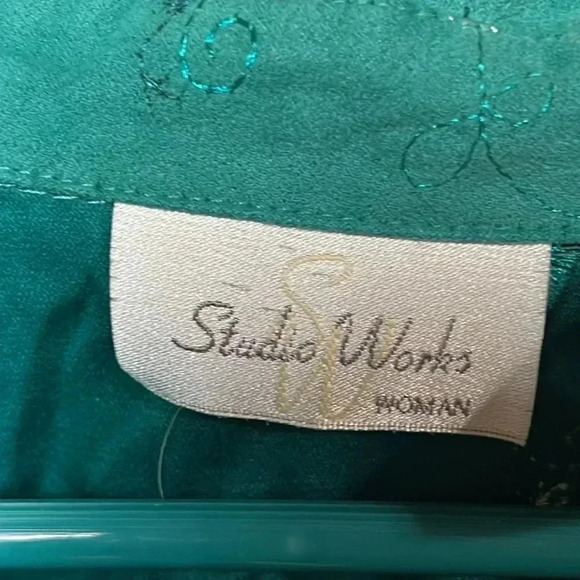 Studio Works Women button down soft top 2X Polyester embroidered business casual - Picture 4 of 8